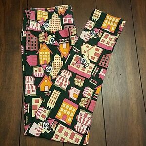 NWT Gnomes Lularoe leggings OS